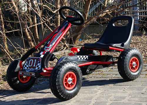 Zoom Rubber Wheel Go Kart (Red)